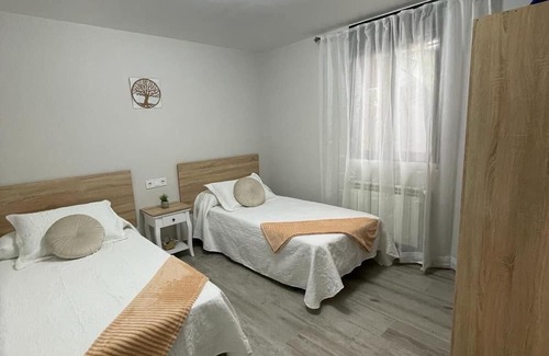 Ribadumia Wohnung | Apartment 'Byp' with Private Terrace and Wi-Fi