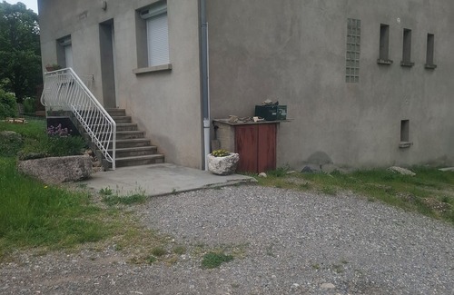 Saint-Etienne-le-Laus Wohnung | Appartement Dans une Maison