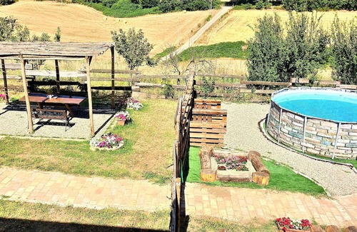 Acquapendente Haus | Pergolino vacation home with pool for exclusive use, in the countryside