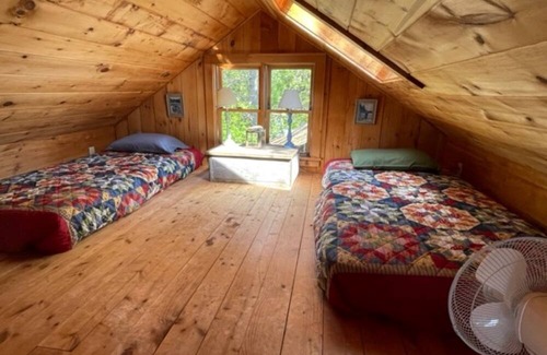 St. Petersburg - Clearwater Kabine | Nature's Paradise on Your Own Private Island on West Grand Lake Stream, Maine