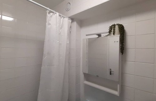 Thorigny-sur-Marne Wohnung | Paris Olympics / JO - 360 sq. ft. 2-room furnished apartment