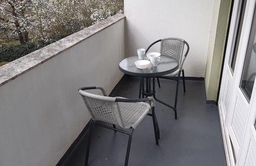 Thorigny-sur-Marne Wohnung | Paris Olympics / JO - 360 sq. ft. 2-room furnished apartment