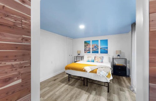 Decatur Haus | Big Run Hideaway with Hot Tub
