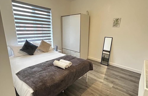 Oldham Haus | Entire Apartment Manchester - Near Etihad Stadium - Close To The City