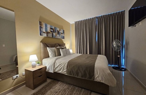Cinco Esquinas Wohnung | Modern Apartment 10 minutes from downtown SJ.