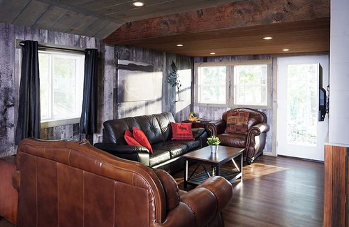 Honey Harbour Hütte | Muskoka Lakefront Cottage Honey Harbour Georgian Bay. Only 90 min from Toronto!