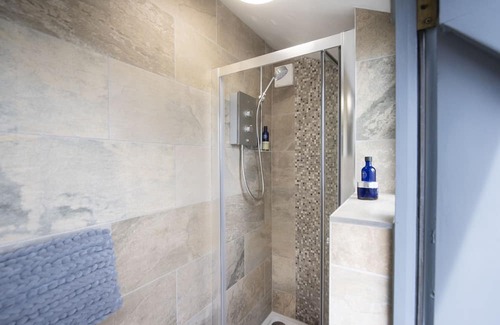 Chysauster Kabine | Ship Ashore - Discover a real-life treasure trove in this iconic and historic maritime home which o