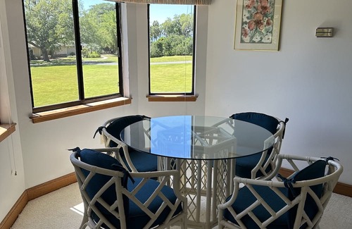 Tavares Hütte | Cottage On Private Estate - Central Florida Gorgeous Sunsets-Privacy-Convenient