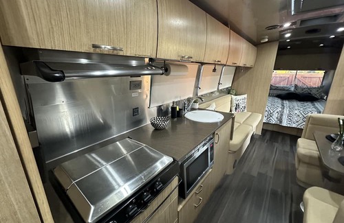 Tangent Haus | Airstream Oasis