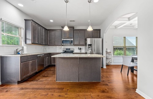 Opelika Haus | Perfect for the entire family! Fire Pit! Convenient Location!