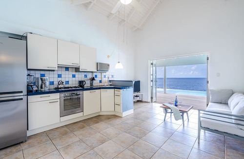 Hato Haus | Cliff Cottage- Vacation villa with breath taking sea view