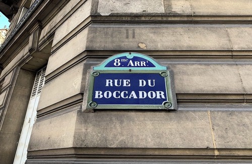 Champs-Elysees Wohnung | A UNIQUE BLEND OF CONTEMPORARY DECOR AND VINTAGE ACCENTS – RUE DU BOCCADOR