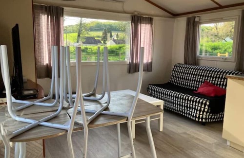Verlin Haus | Mobilhome au Sein D'une Écurie