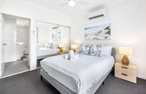 Kelvin Grove Wohnung | Chic Modern Retreat: 1BR Apt w/ pool@Kelvin Grove