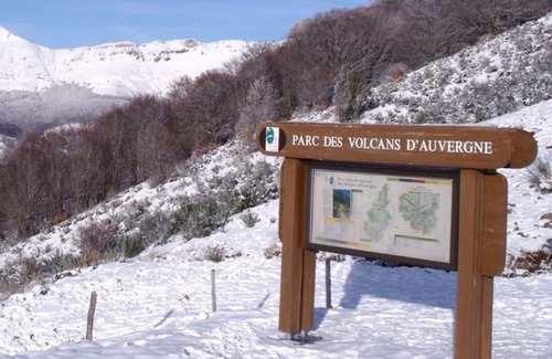 Mandailles-Saint-Julien Hütte | Gite Mandailles-Saint-Julien, 4 bedrooms, 8 persons