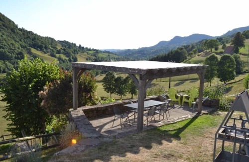 Mandailles-Saint-Julien Hütte | Gite Mandailles-Saint-Julien, 4 bedrooms, 8 persons