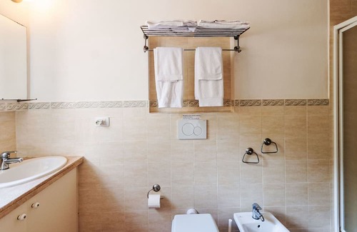 Saturnia Haus | Il Borghetto by Interhome
