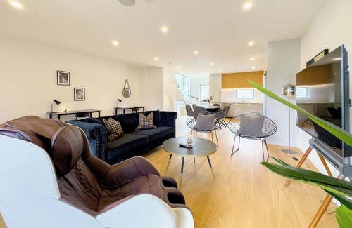 Epsom Haus | Brand New 4 Bedrooms Townhouse in Auckland Epsom