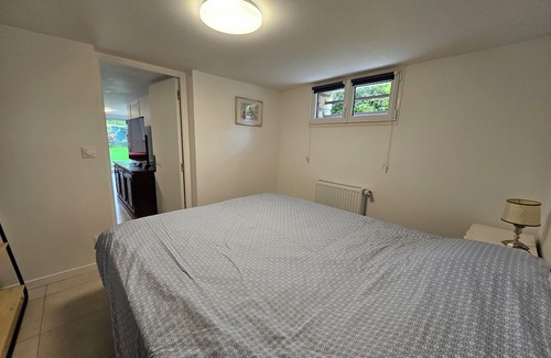 Le Vesinet Haus | 2-room, 32m² within a residencenPrivate kitchennShared gardennPets allowed