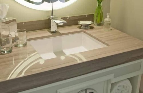 Mount Vernon Square Wohnung | Deluxe Room Near 10th Street Community Park WDC