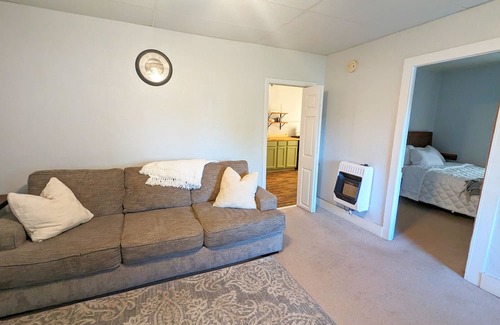 Pauls Valley Haus | Secure Stay
