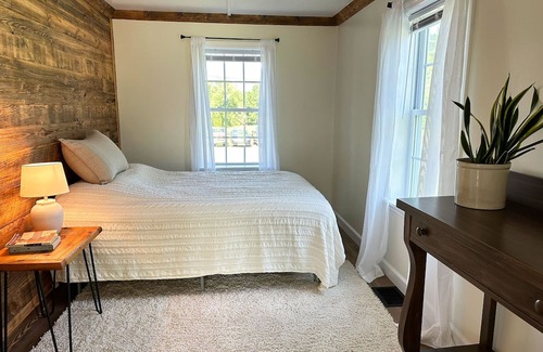 New Holland Haus | New Holland Family Getaway - near Kitchen Kettle Village, Intercourse!