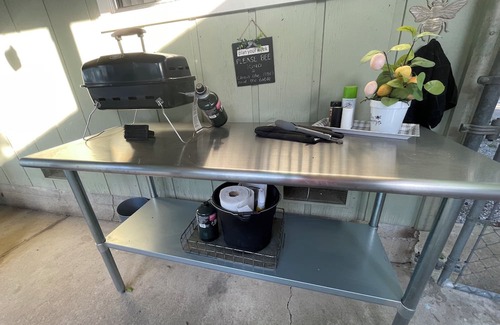 Cascade Haus | The Bee Hive - with Swimming Pool!