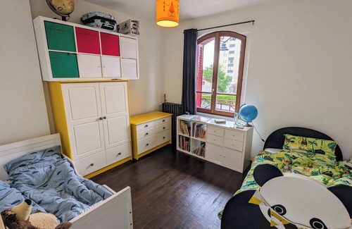 Maisons-Alfort Haus | House with garden near subway and banks of the Marne
