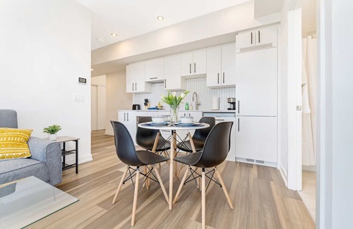 Kitchener Wohnung | Newly Built 2BR Condo with Amazing Views