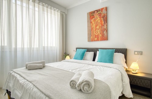 Cabo de las Huertas Wohnung | Apartment 'Mar 6' with Shared Terrace, Wi-Fi and Air Conditioning