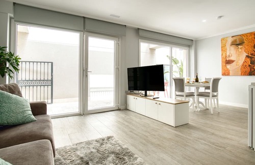 Cabo de las Huertas Wohnung | Apartment 'Mar 6' with Shared Terrace, Wi-Fi and Air Conditioning