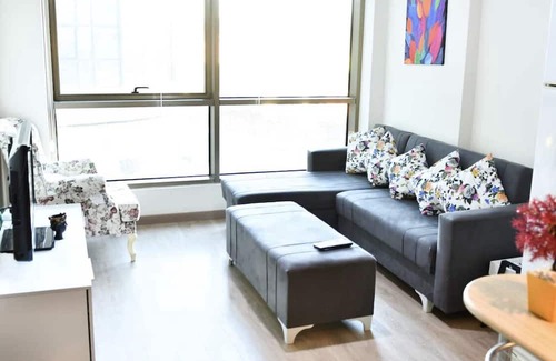 Mustafakemalpasa Wohnung | Residence apartment in a central location. metro & metrobus are at your doorstep