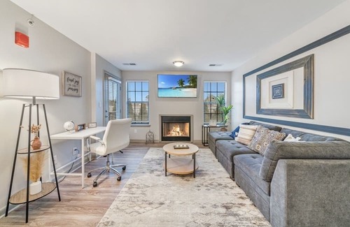 Sherwood Park Wohnung | Modern 1 br/58’ tv/ fast wifi and