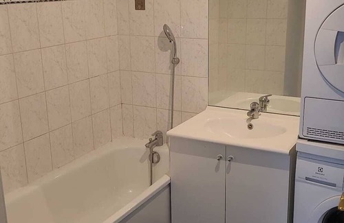 Vitry-sur-Seine Wohnung | Duplex Plein Pieds Avec Jardin et Terrasse au Pied du Tramway à 10 min de Paris