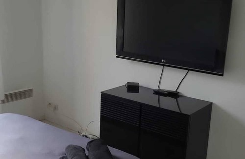 Vitry-sur-Seine Wohnung | Duplex Plein Pieds Avec Jardin et Terrasse au Pied du Tramway à 10 min de Paris
