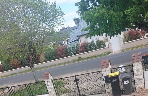 Saint-Gervais-la-Foret Haus | Homerez - House for 4 ppl. with garden and terrace at Saint-Gervais-la-Forêt