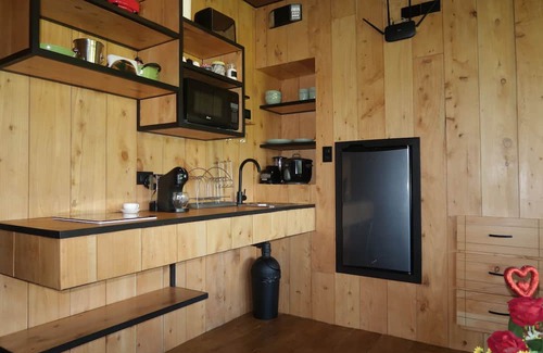 Monterrey Hütte | Unique Romantic Cabin With hot tub Surrounded by Forest, near La Fortuna