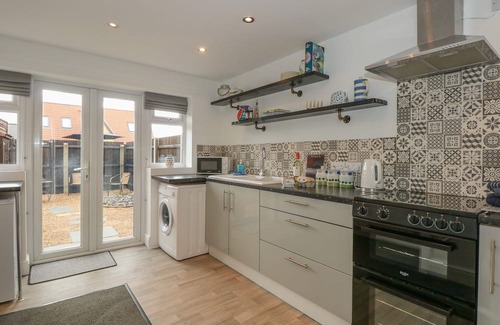 Wisbech Hütte | THE STABLES, pet friendly, character holiday cottage in Upwell