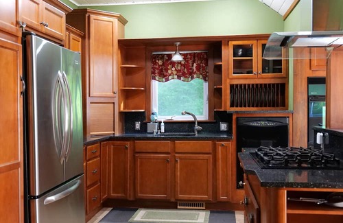 Hesperia Kabine | White River Trout House Hesperia MI Riverfront Cabin