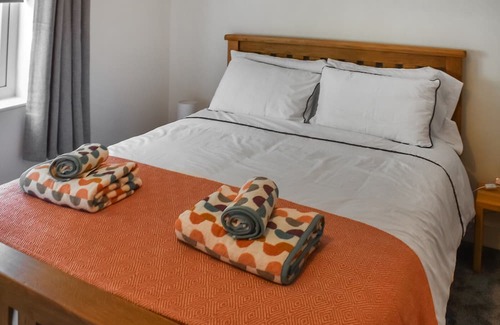 Sutton Hütte | 3 bedroom accommodation in Sutton