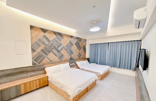 Hualien City Centre Bed & Breakfast | Kuan Pin Ju station elevator Hostel