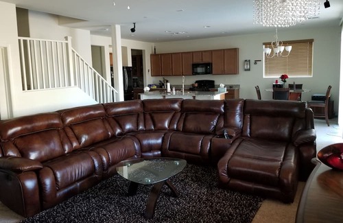 Verrado Heritage District Haus | Belle Maison Feel at home at your Beautiful Home