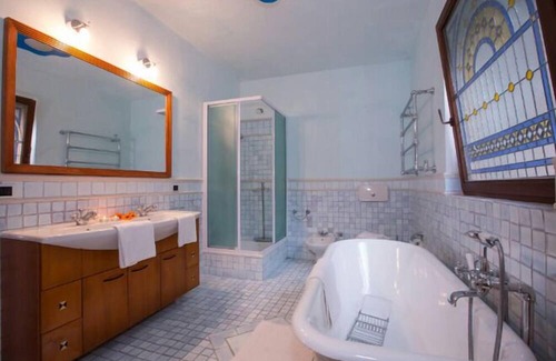 Cressogno Haus | Vacation home for 16 guests with 400m² in Valsolda (121083)