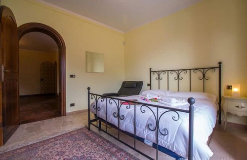 Cressogno Haus | Vacation home for 16 guests with 400m² in Valsolda (121083)