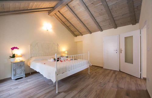 Naggio Haus | Vacation home for 8 guests with 120m² in Plesio (120618)