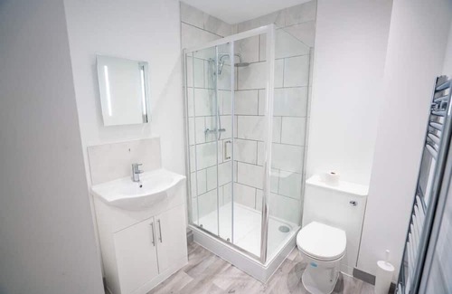 Brierley Hill Wohnung | Bright and Modern 1 Bed Apartment in Redditch