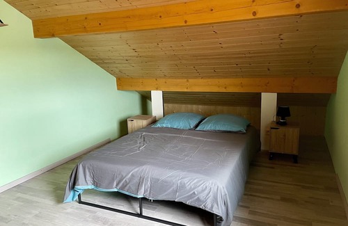 Les Pontets Haus | Grande Maison de Vacances à la Campagne,11 Couchages et un bel Extérieur