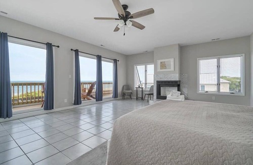 Cottage Line Wohnung | Beachhouse Penthouse with a Pool!