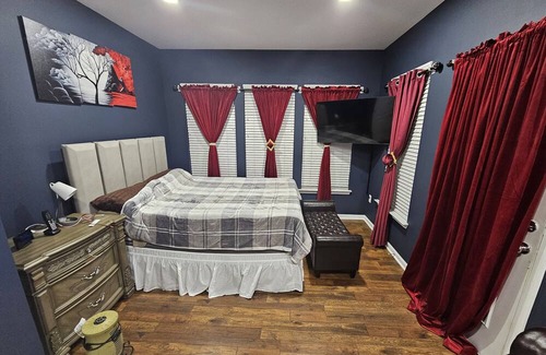 Hanover Haus | Cozy One Bedroom Basement Apartment