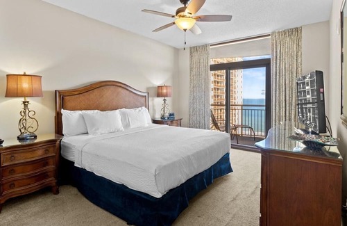 Windy Hill Haus | Aqua Escape: Oceanfront 2BR Condo with King & Queen Beds